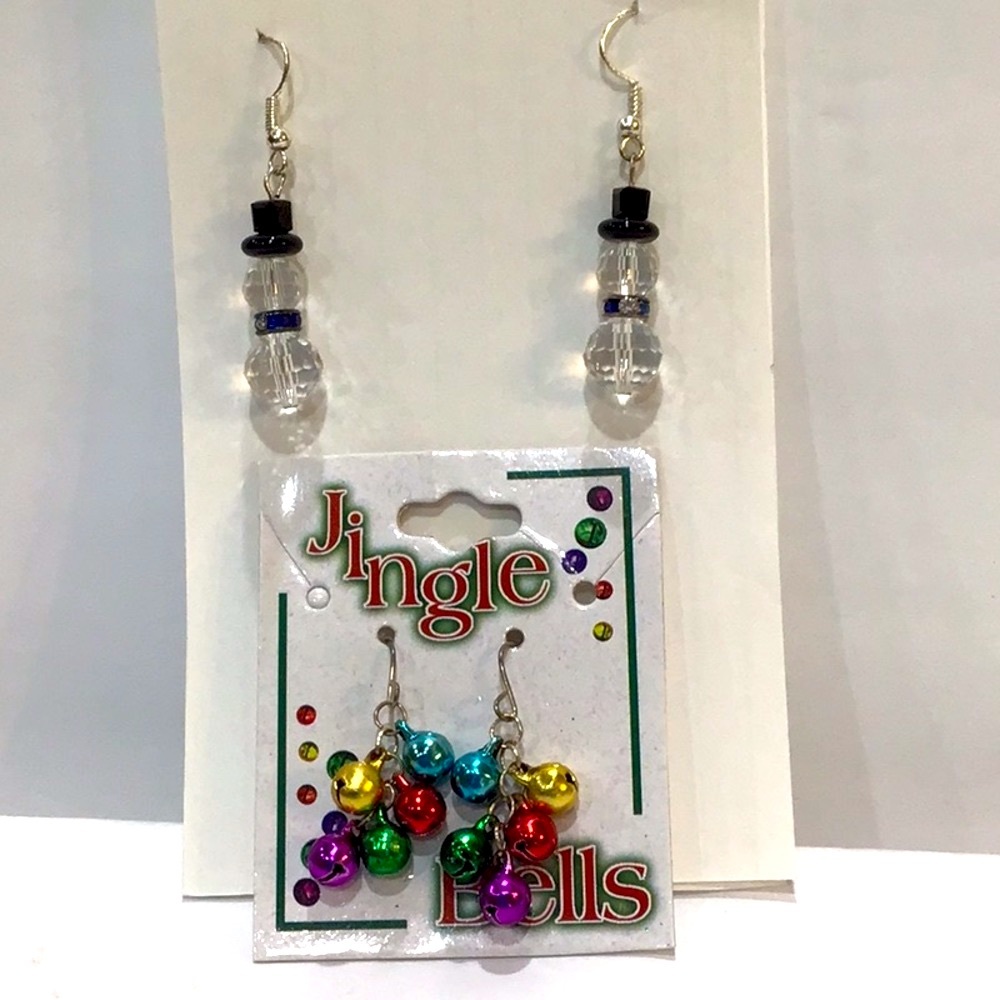 NWT Two pairs Christmas Earrings